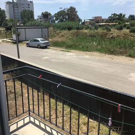 Koepruebasi Aile Apartmán *