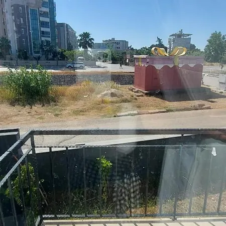 Koepruebasi Aile Apartmán